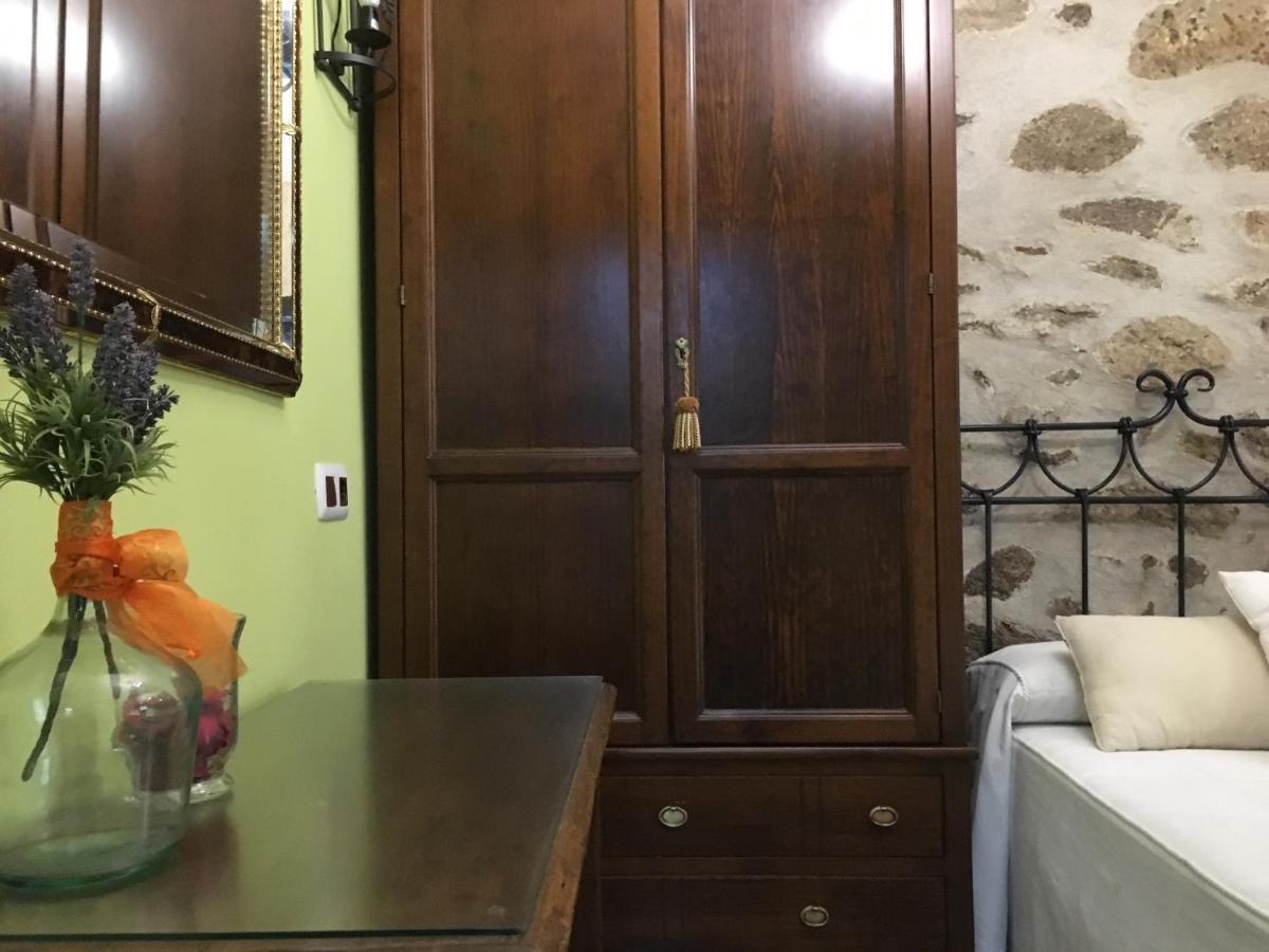 Casa Rural La Antigua Tahona Канделарио Экстерьер фото